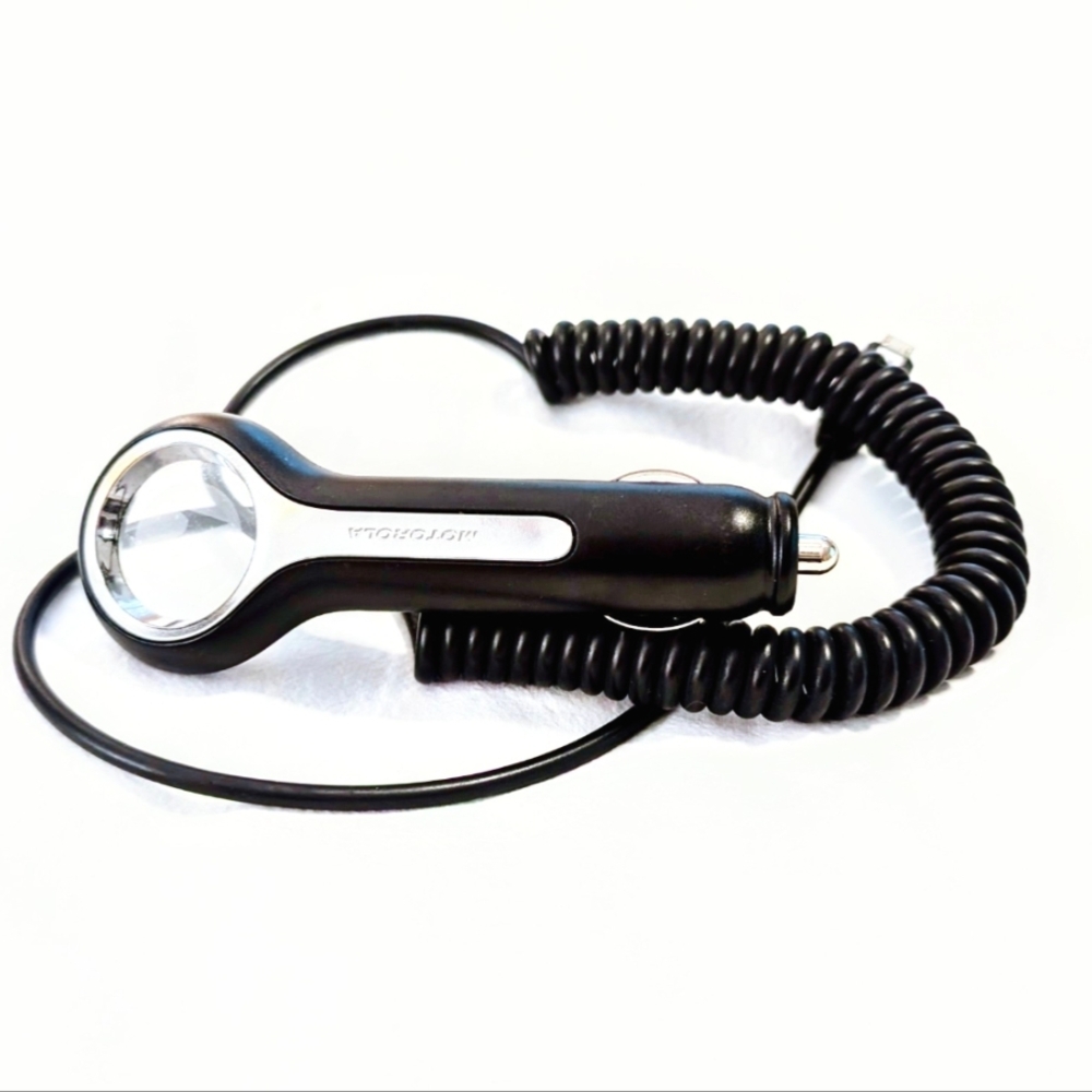 Motorola SPN5400A Vehicle Car Charger – Model G12PCL-514